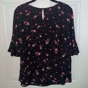 NWT ELLE floral blouse size Medium